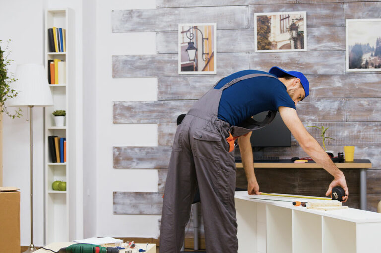 7 obvious signs indicating the need for home renovations