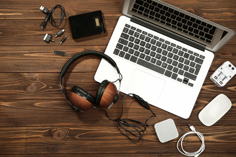 7 Hidden MacBook Features to Know About